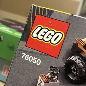 LEGO 76050 Marvel Crossbones' Hazard Heist Falcon Black Widow Box Imperfect
