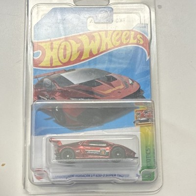 Hot Wheels Lamborghini Huracan LP 620-2 Super Trofeo 1:64 HW Exotics Red Diecast