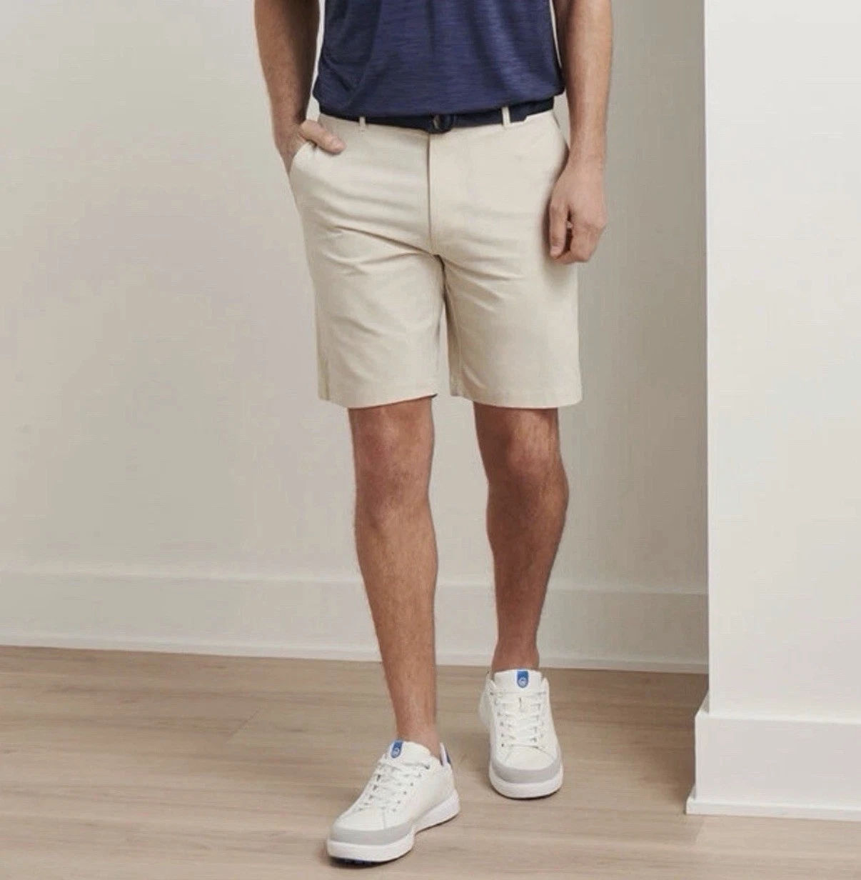 NWT PETER MILLAR Sand Shackleford Performance Hybrid Shorts ME0EP01 Golf 40