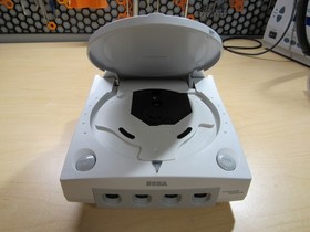 SEGA Dreamcast Console only, New Caps, Battery, Fuse Working GD Rom Very Clean!!