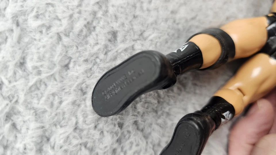 WWE WWF Wrestling Action Figure Lot Jakks Undertaker Hardy Triple H Roman Reigns — 第 4/4 张图片