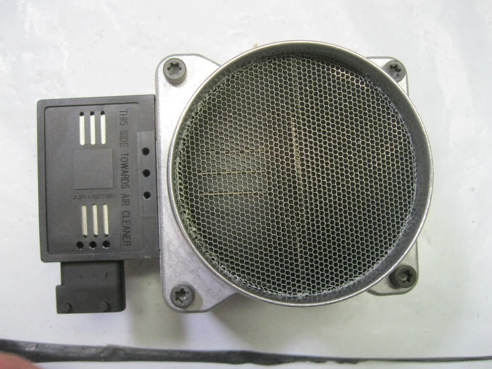 Delphi / Saab Mass Air Flow Sensor 5S2847 Foto 4 de 4