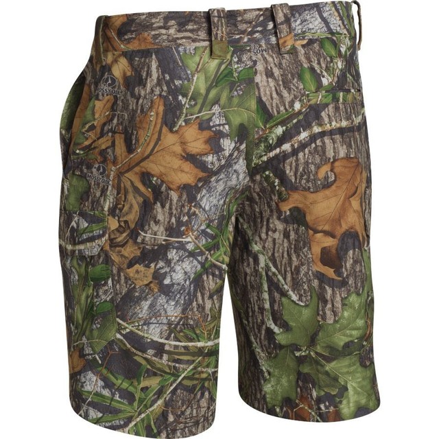 Under Armour Men's Hunter/Fishing Camo Shorts loose fit poly/elastane