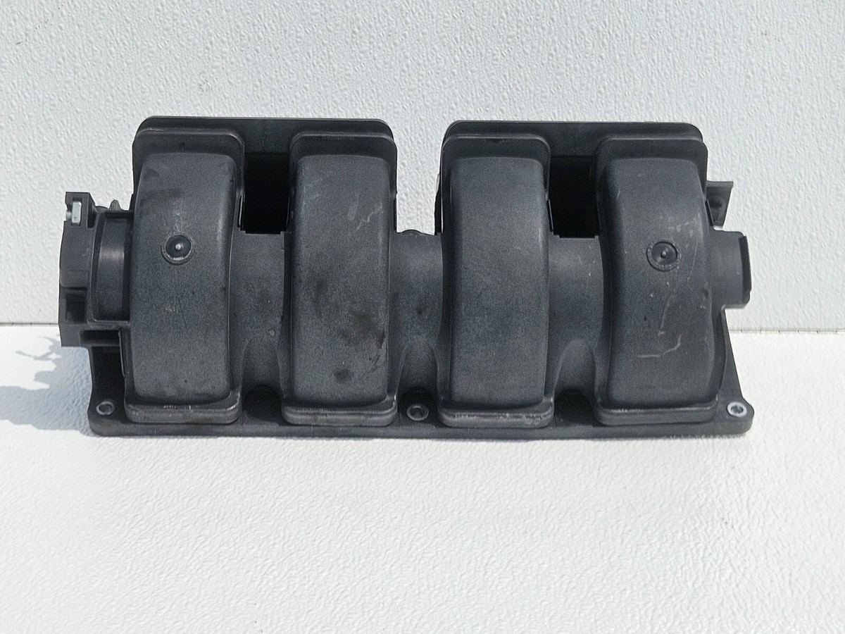 2013-2019 Nissan Sentra 1.8 L Intake Manifold Lower OEM 3RC0A PA6