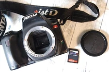 WORKING Pentax ist DL LOW SHUTTER DSLR Camera 6.1MP CCD Sensor APS-C Tested