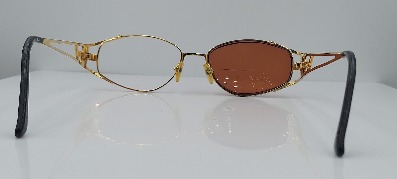 Vintage Beverly Johnson BE-26 Black Gold Oval Met… - image 4