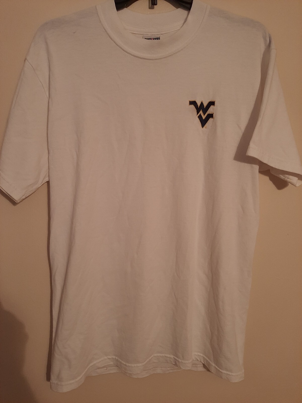 Picture 1 of 3
