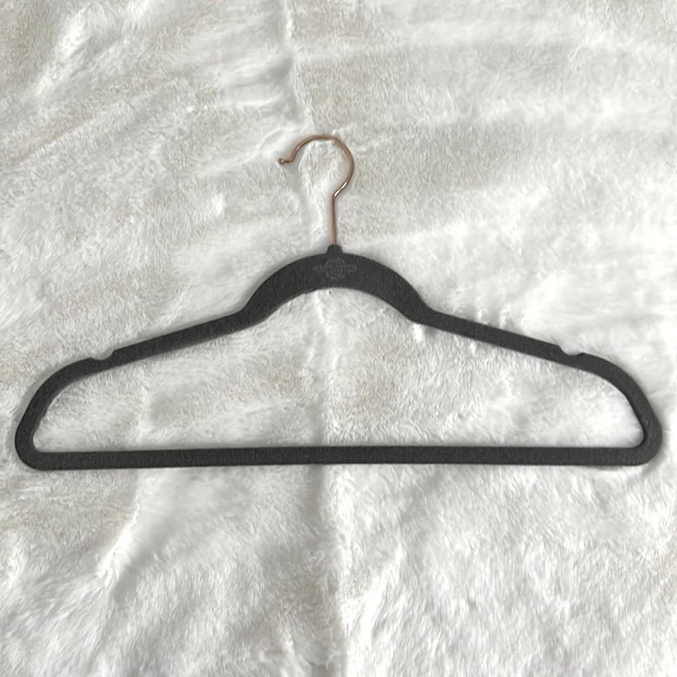 Perchas de terciopelo 25pk. Foto 3 de 4