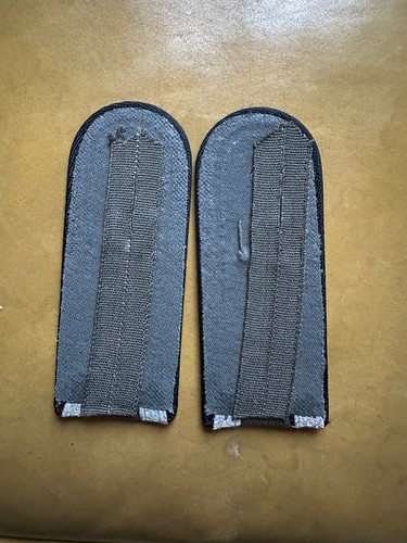 Vintage East German Engineer 2 Year Officer School Shoulder Boards - Picture 3 of 3