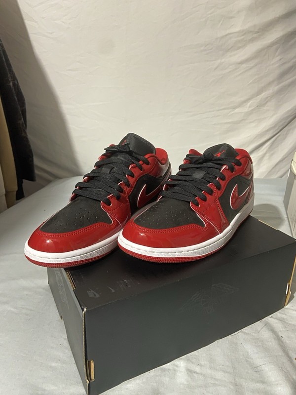 Jordan Air Jordan 1 Low Men's Red/Black/White Colorblock Lace-Up Sneaker