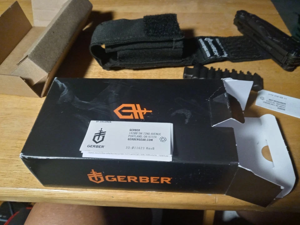 Gerber Center-Drive Multiherramienta Negro,BTS,BERRY EE. UU. con Juego de Brocas 30-001427N (NUEVO) Foto 2 de 4