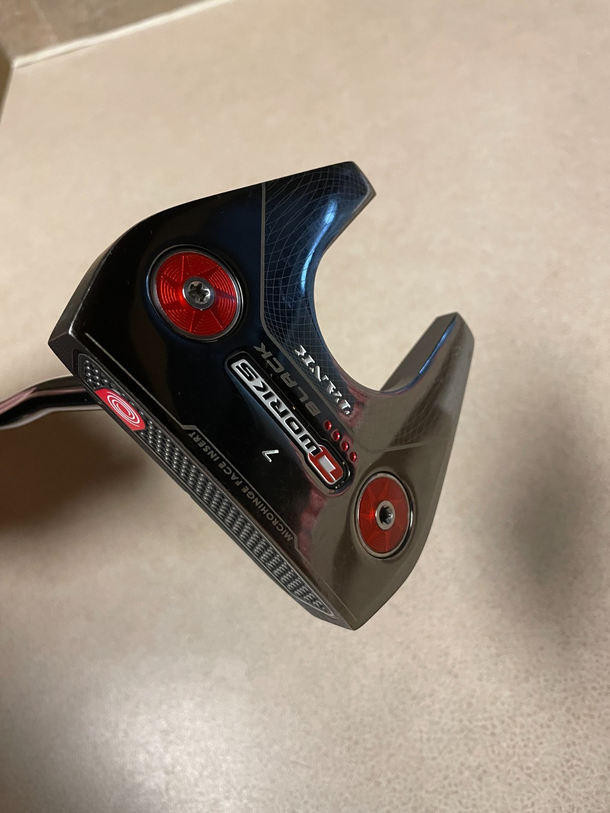 Odyssey OWorks Tank 7 Black Putter / 35" / Super Stroke Mid 