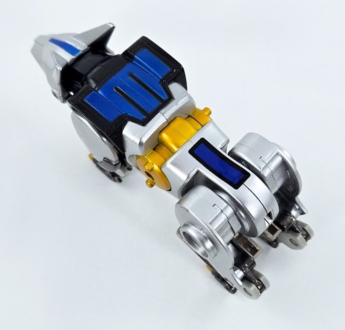 Gaoranger DX GAO WOLF Bandai Japan Gao Hunter Megazord Zord - Picture 5 of 6