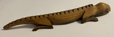 CARVED HARDWOOD IGUANA  LIZARD REPTILE SCULPTURE STATUE 11” X 2” ORIGIN UNKNOWN.