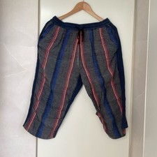 LEMLEM Capris Size Large
