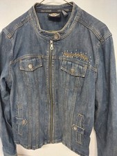 Chaqueta de mezclilla Harley Davison para dama Lg. Emblema bordado en la espalda talla Ex Lg