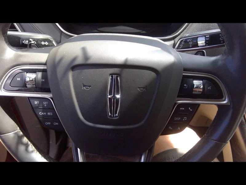 Info-GPS-TV Screen Front Center Dash Mounted Fits 19-20 NAUTILUS 1177968 - Image 2 of 4