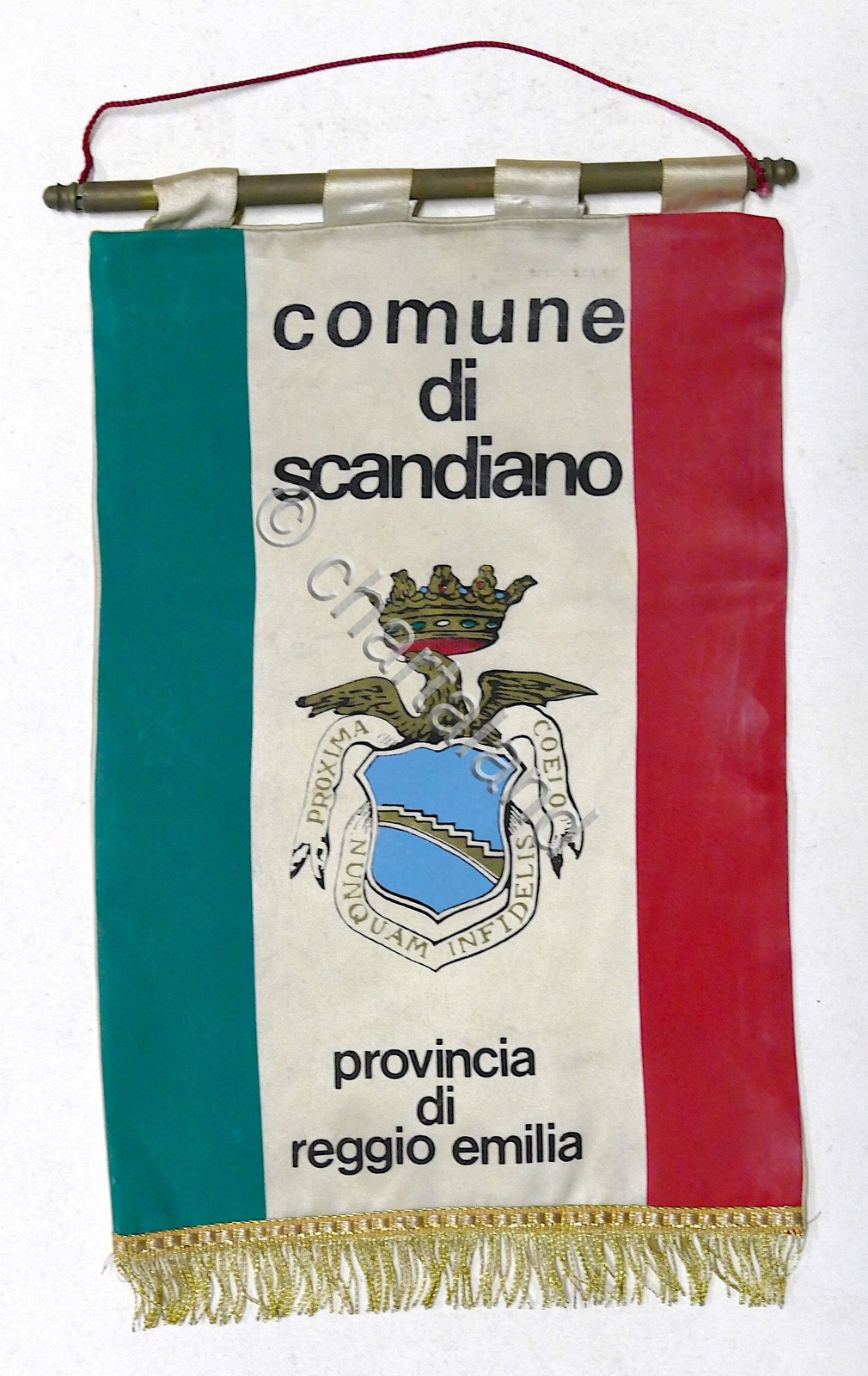 Foto 1 di 2