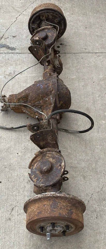 Jeep TJ Wrangler 2003-2006 OEM Dana 44 eje trasero relación 3,73 frenos de tambor RHD CC Foto 2 de 4