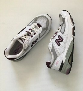 motion control walking shoes