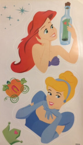 Adesivi murali Disney PRINCIPESSE con nomi 26 decalcomanie Ariel Cenerentola Biancaneve + - Foto 3 di 6
