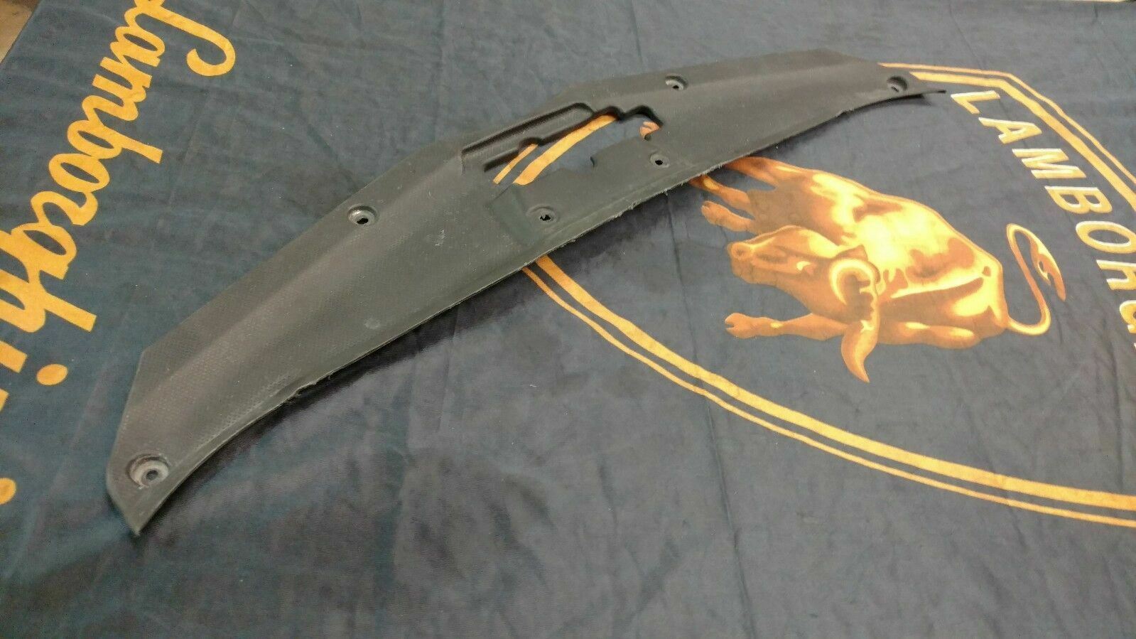 LAMBORGHINI AVENTADOR LP-700 FRONT CENTER TRUNK INNER COVER OEM 470857161A