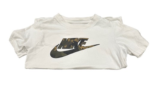 Boys Nike Tshirt size Small - Picture 4 of 4