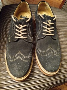 mens blue suede wingtip shoes
