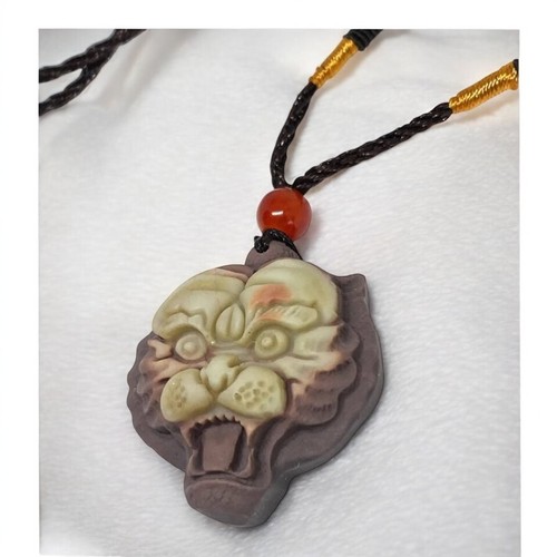 Hand-Carved Jade Tiger Pendant. B303 - Picture 4 of 5