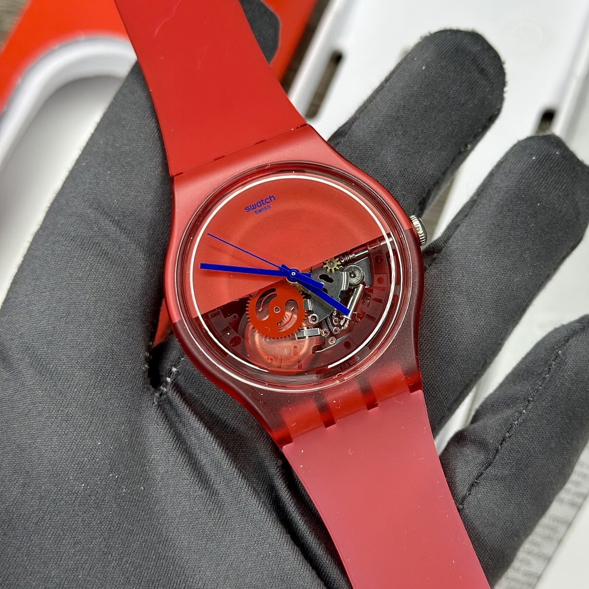 NEW✓LIMITED EDITION✓ Swatch New Gent DIPRED Red Silicone Unisex