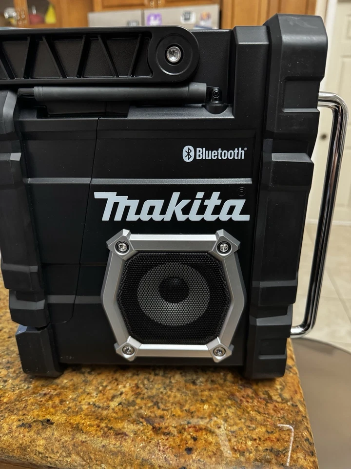 Altavoces de disparo lateral Makita 18 VLXT/12 V Max CxT Bluetooth sitio de trabajo nuevos OB Foto 2 de 4