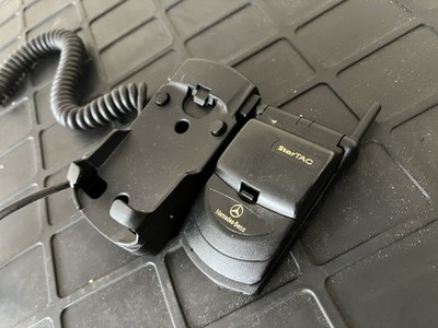 Mercedes-Benz R129 SL600 SL500 S500 S430 W210 W208 E430 W220 E320 E55 S55 Phone