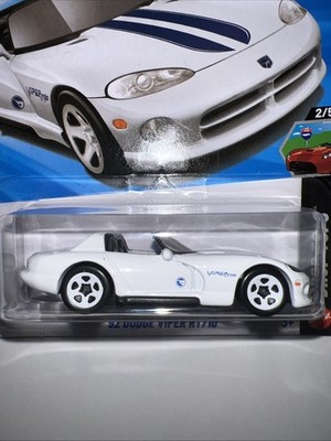 2026 Hot Wheels Drop Tops White '92 DODGE VIPER RT/10 TREASURE