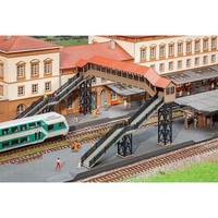 Faller H0 120109 - FußGäNgerbrüCke Mit ÜBerdachung Bausatz Neuware