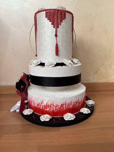 Torta scenografica laurea - Foto 2 di 8