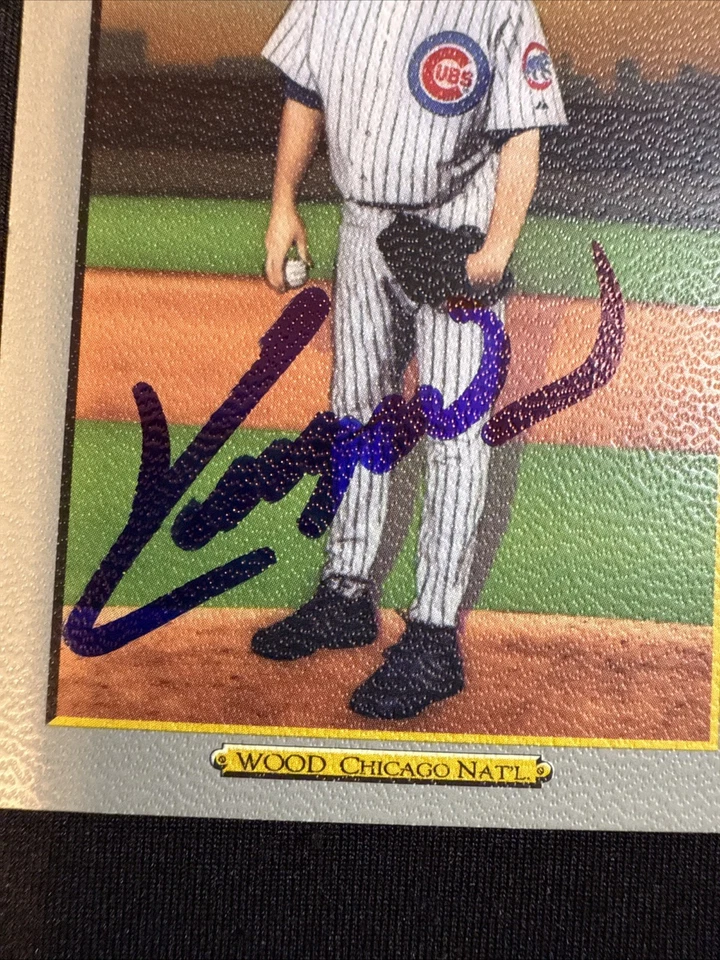 2006 Topps Turkey Red Kerry Wood Signed Card 469 Cubs Autograph Auto - Image 2 of 3