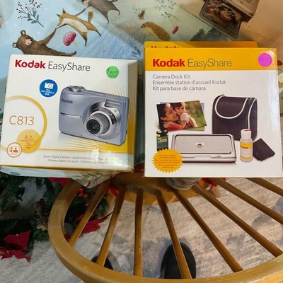 Kodak EasyShare C813 8.2MP Digital Camera- Blue withDocking Station and Printer