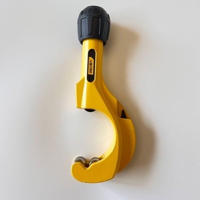 Deli Professional Metal Pipe Cutter 3/16'' to 2'' (5-50mm) Heavy Duty Tubing Tool