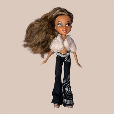 Bratz Forever Diamondz Yasmin 2006 Re-dressed With Original Pants (read)