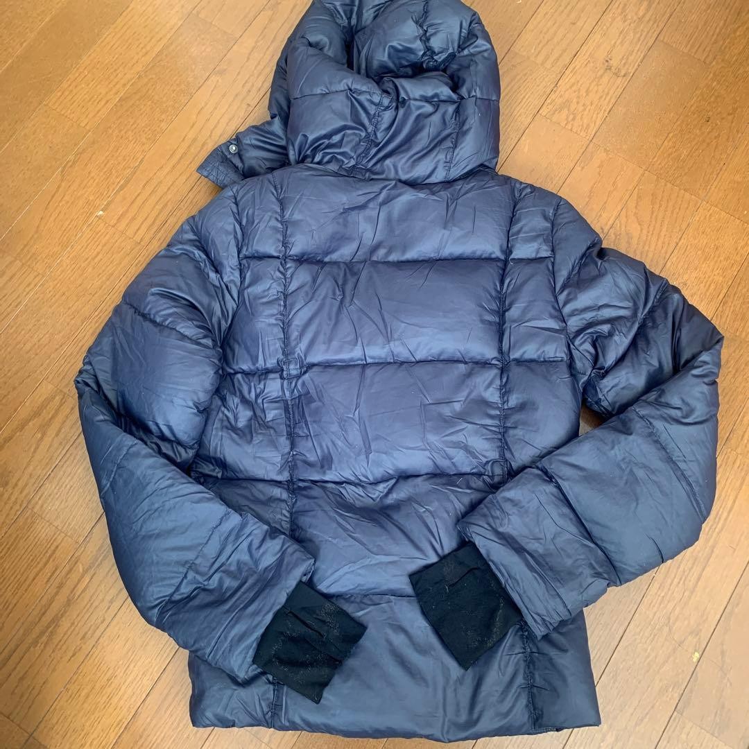 Victorinox Down Jacket S Navy - Warm, Stylish, Slightly Worn thumbnail 7
