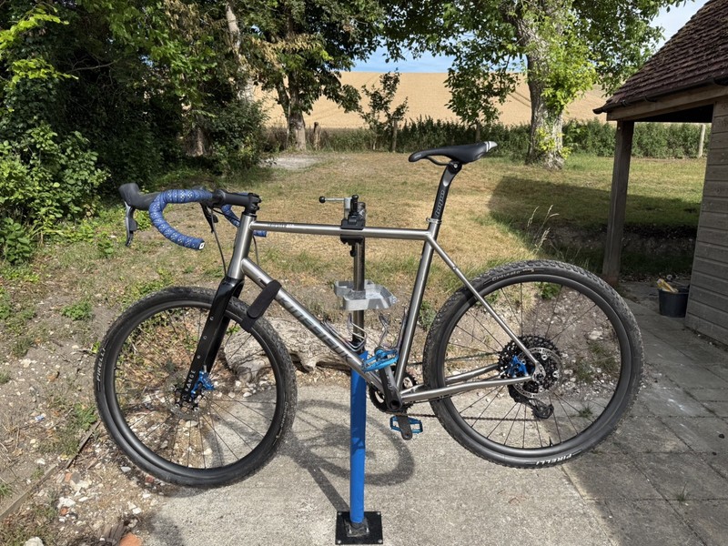 Kinesis Tripster Titanium Large Gravel Bike