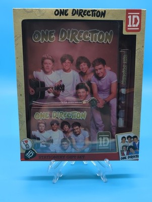 One Direction Notebook, Pen And Coin Purse Gift Set
