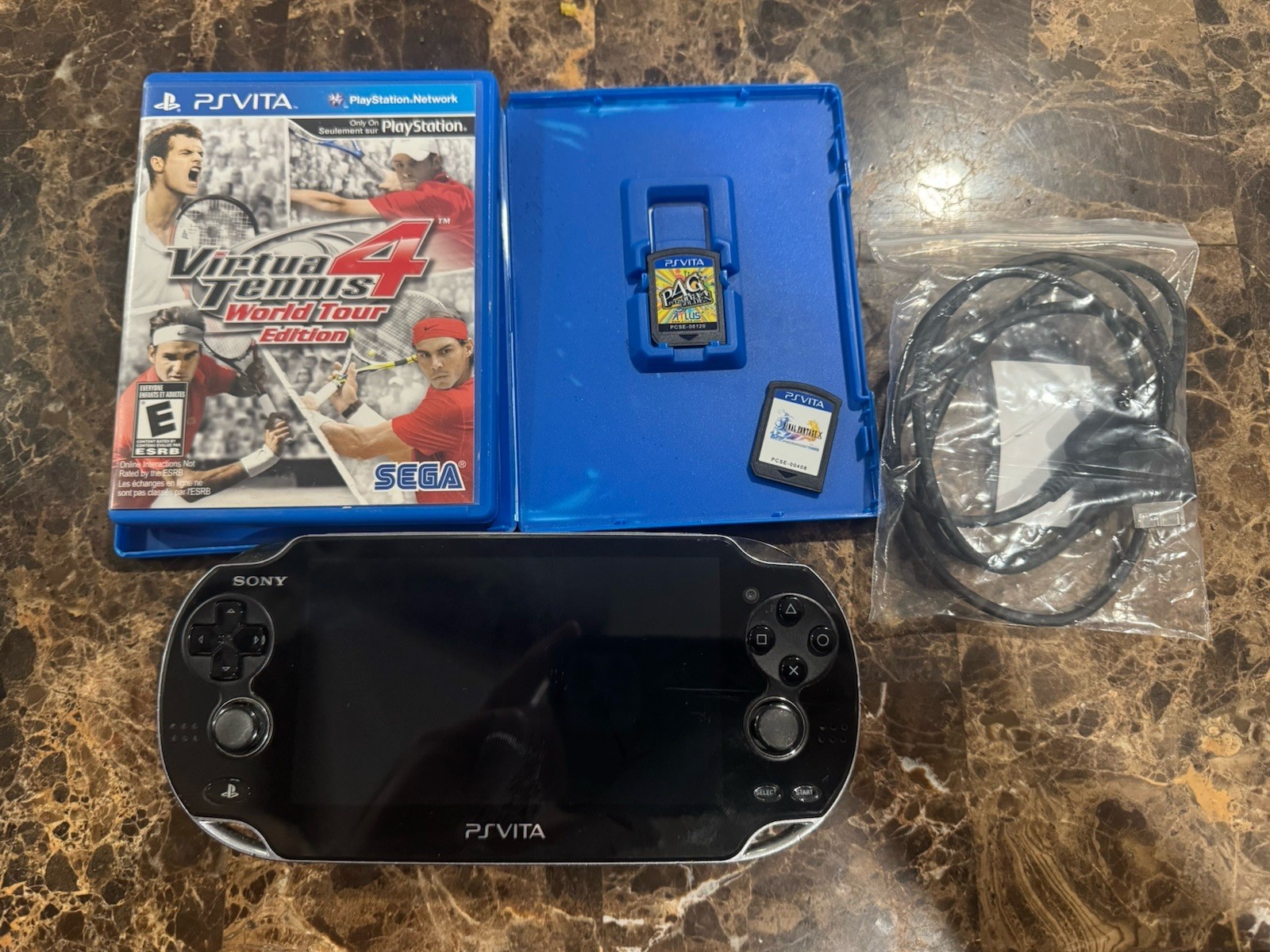 Sony PlayStation PS Vita PCH-1001 w Charger, 3 Games,  ~ Powers On 4GB