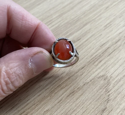 Silver and carnelian vintage ring