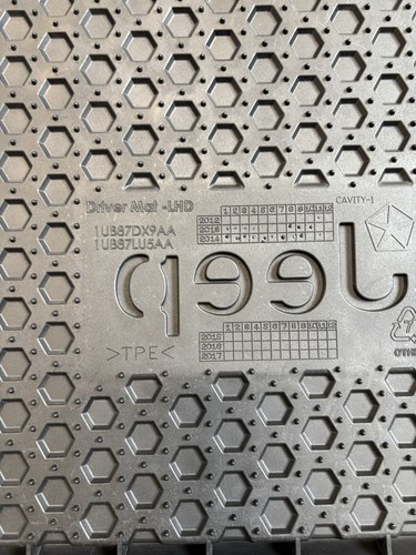 2014 JEEP CHEROKEE ALL WEATHER MATS 1UB87DX9AB -NEW OEM Mopar - Picture 10 of 15