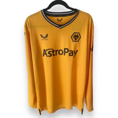 Castore 2023/2024 Wolverhampton Wanderers Home Soccer Jersey. Long Sleeve. XL.