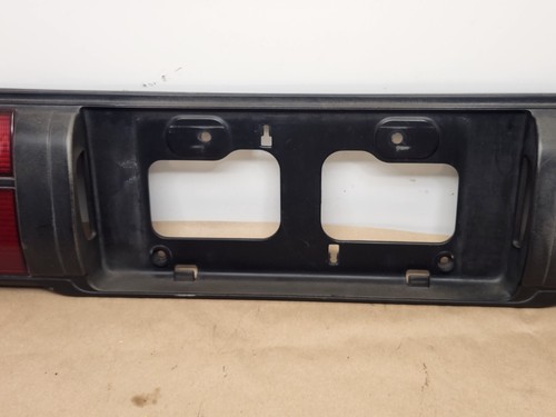88 - 92 Toyota Corolla AE90 AE91 AE92 Rear Tail Lights License Plate Garnish - Picture 4 of 18