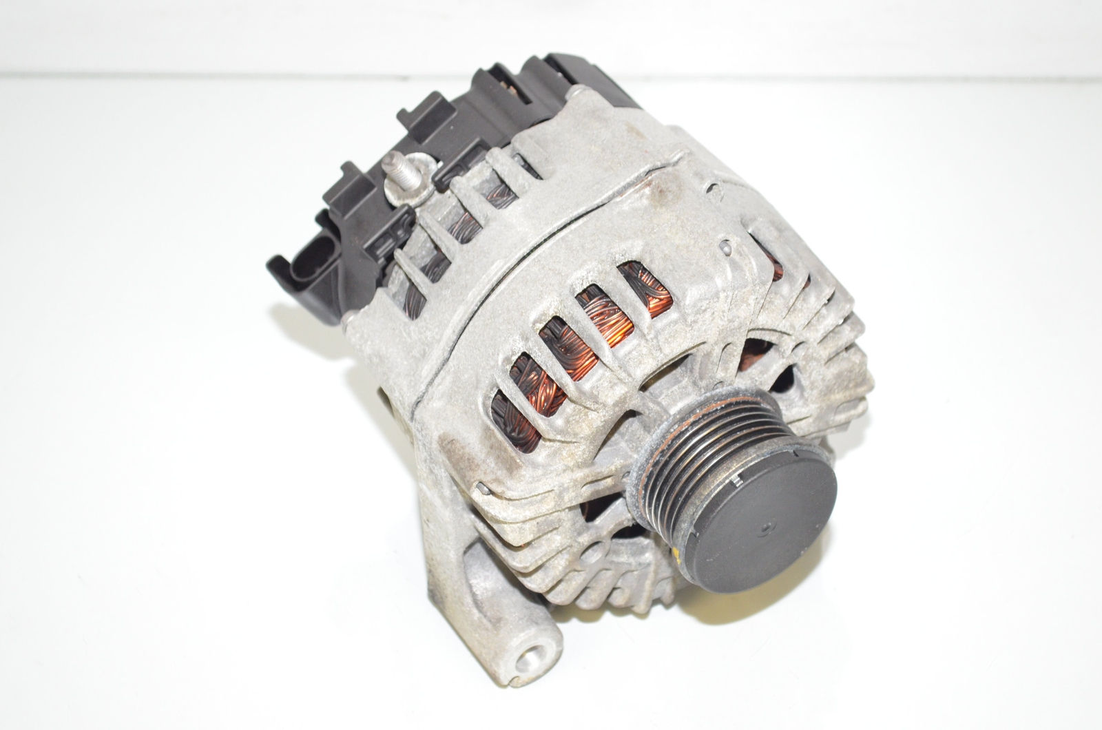 BMW F30 320d F20 F21 F31 Generator Alternator 8519890 8578608 