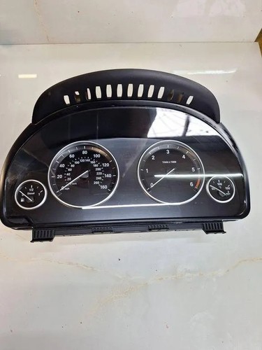 BMW X5 F15, F85 Kombiinstrument 6844010 3.00 Diesel 210kw 2017 31770283