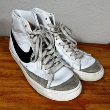 Nike Blazer Mid '77 Vintage White/Black Men's Mid Top Sneakers BQ6806-100